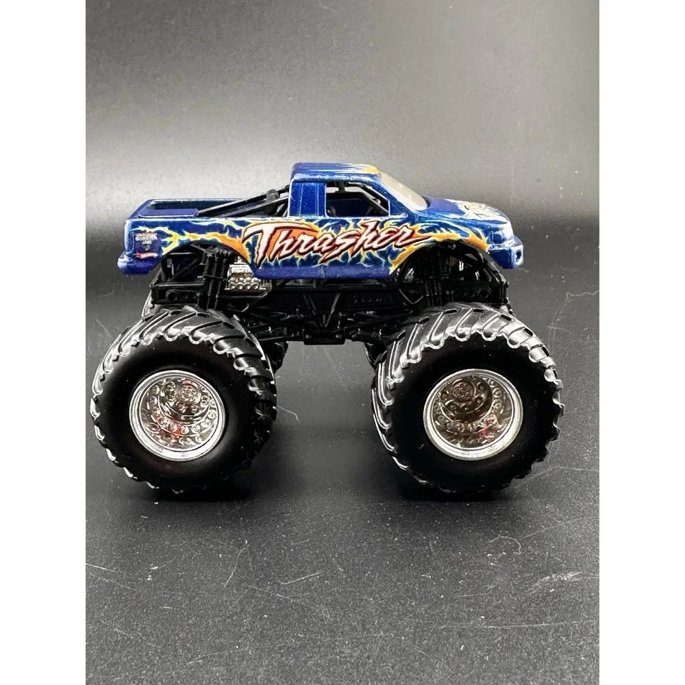 Hot Wheels Monster Jam Thrasher 1:64 Diecast Monster Truck Lightning Bolts